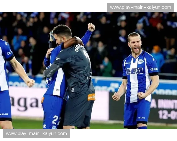 西甲第24轮前瞻:塞维利亚对阵阿拉维斯,保级关键战一触即发 西甲第24轮前瞻:塞维利亚对阵阿拉维斯,保级关键战一触即发